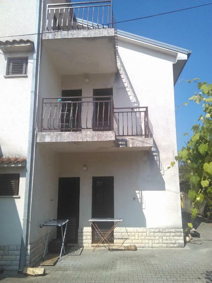 Viki Apartment Kastav Bagian luar foto